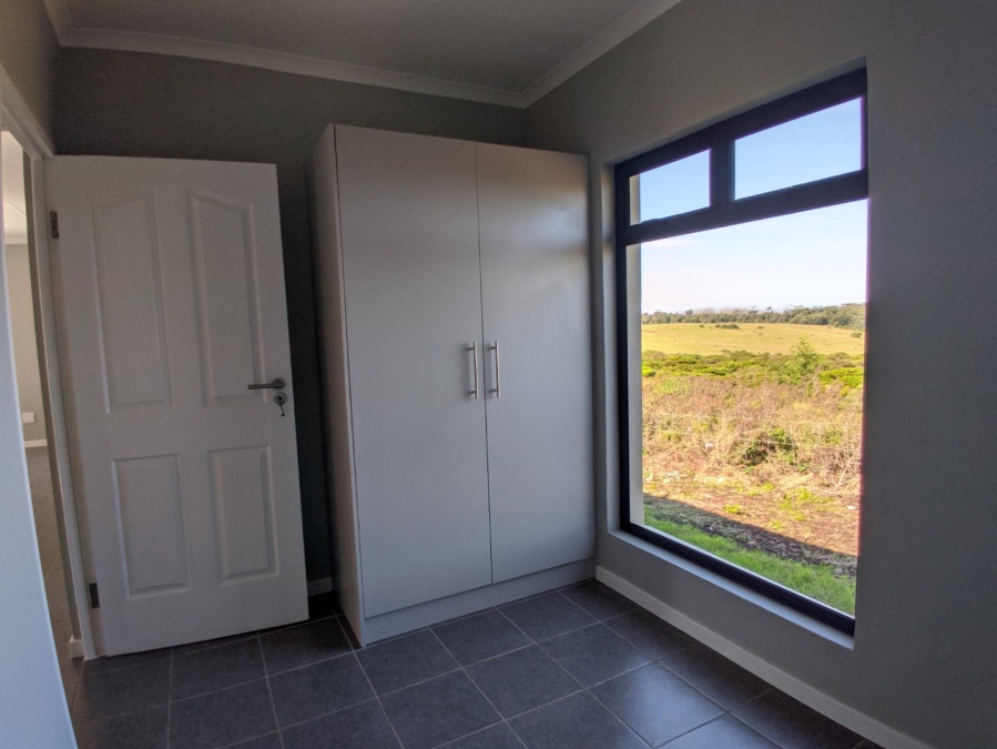 3 Bedroom Property for Sale in Kidds Beach Eastern Cape